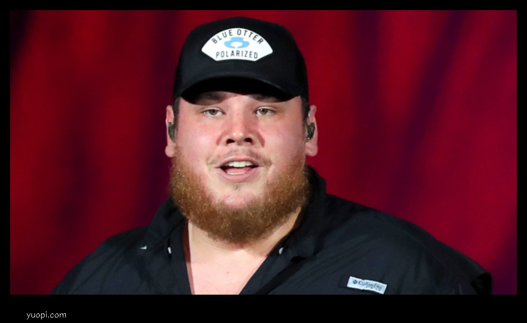 luke combs net worth