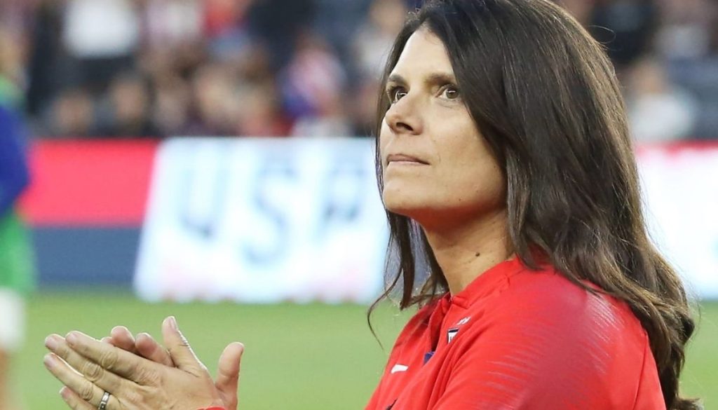 What is Mia Hamm Net Worth?