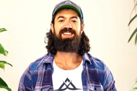 Alex Hormozi Net Worth in 2025: What’s Real, What’s Hype